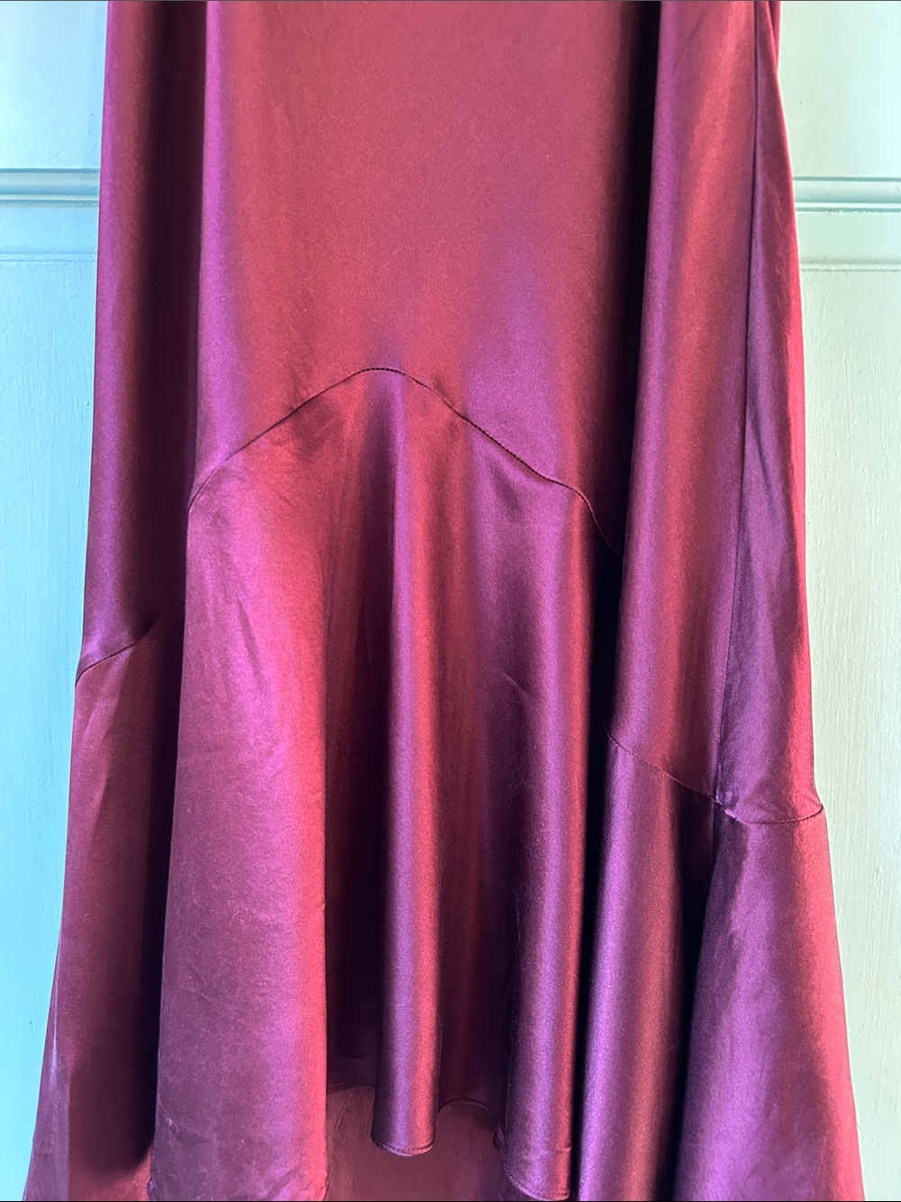 Beautiful! Lauren Ralph Lauren silk High-Low skirt in rich Plum - Picture 3 of 7